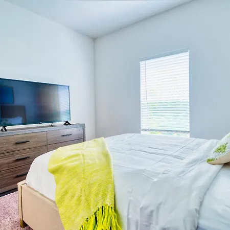 Deluxe One Bedroom Apartment Gainesville Exterior photo